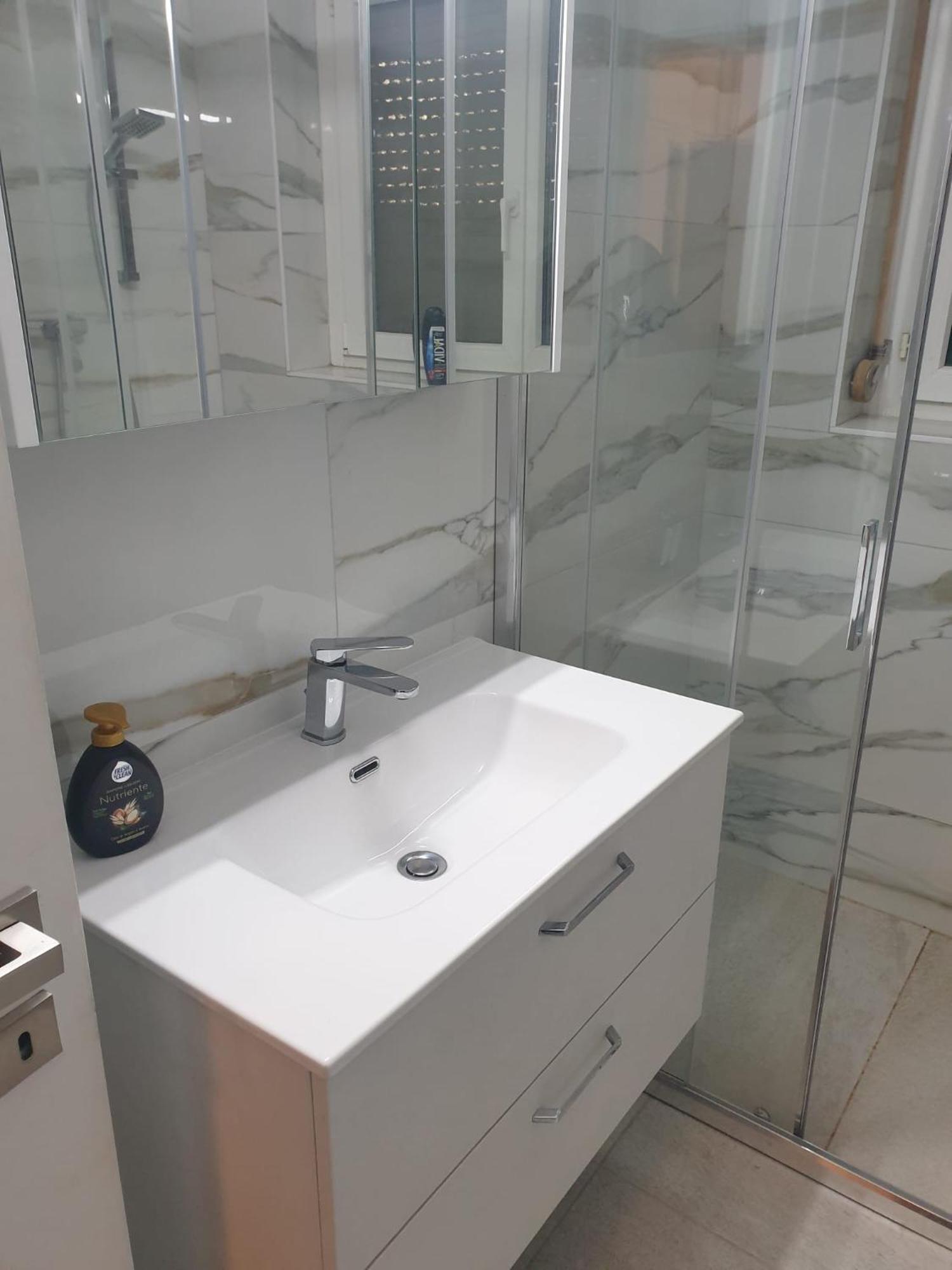 Lugano Lakeview Apartment With Self Check-In & Private Parking On Request Kültér fotó